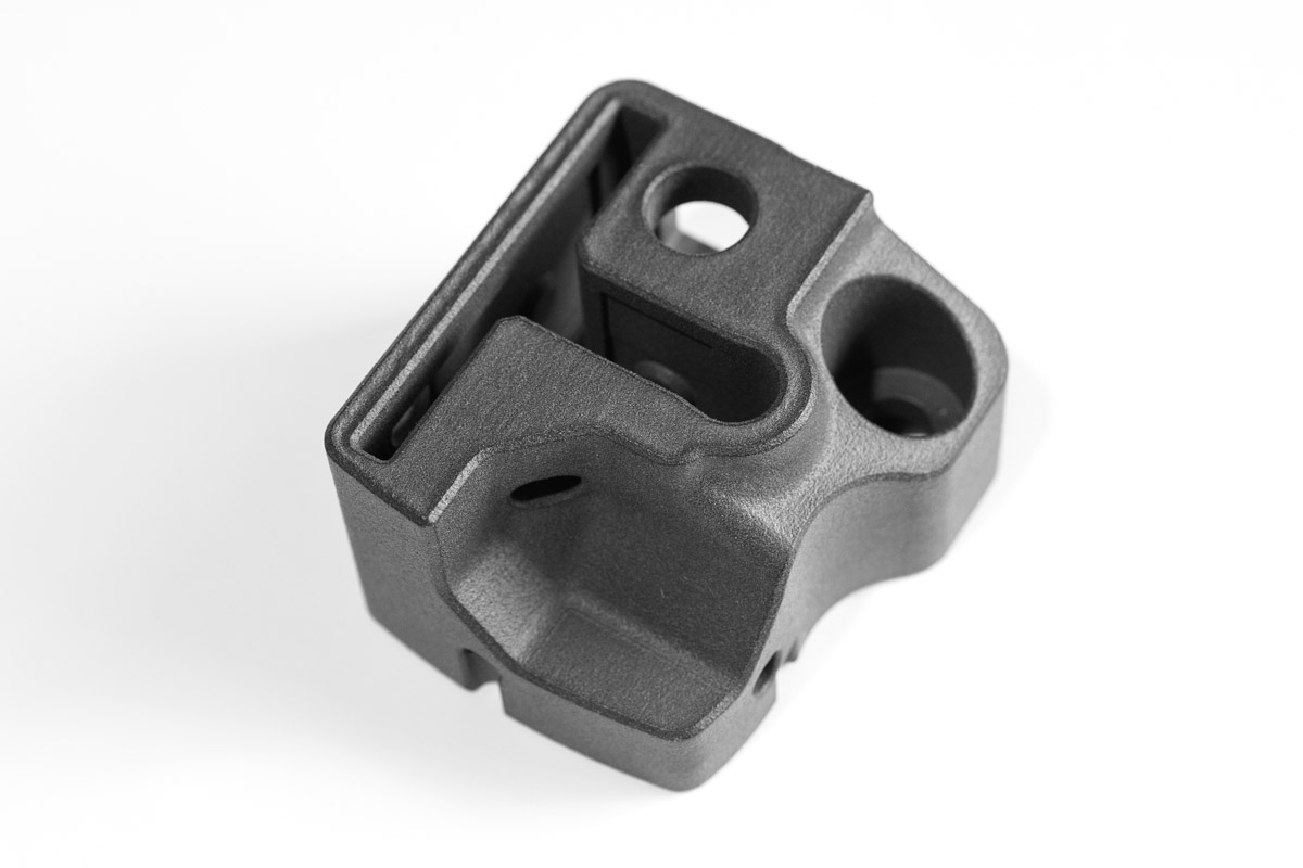 Additiv gefertigtes Funktionsgehäuse aus dem 3D-Druck im Maschinenbau für individuelle Sondermaschinenanwendungen