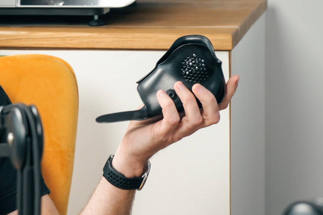 Chemisch geglättete Orthese aus der 3D Druck Orthopädietechnik, gefertigt im SLS-Verfahren von Formlabs.